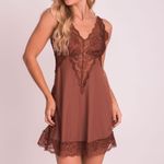 Camisola Curta Alça com Renda Nuances
