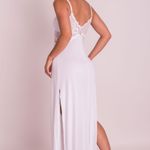 Camisola Longa Alça em Tule e Renda Nuances