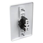 2 Interruptores Simples + 1 Tomada 2P+T 10A/250Vca Engate Soft com placa Rapid Branca (39804)