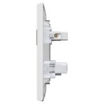 1 Interruptor Paralelo 10A Engate Soft+ 1 Tomada 2P+T 20A, 250Vca com placa Rapid Branca (39800)
