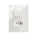 Conjunto 1 Interruptor Simples 20A Engate Soft+ 1 Tomada 2P+T 20A  250Vca com placa ON Branca (39973)