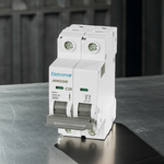 J6W220E - Disjuntor Bipolar IEC, 2P, 20A, Curva C, 6kA (E89967)