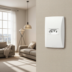 Tomada 2P+T 20A, 250Vca Engate Convencional com placa Horizontal Petra (39028)