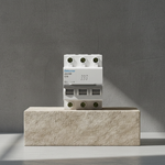 JW370E - Disjuntor IEC, 3 Polos, 70A, Curva C, 3kA (E89400)