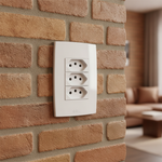 Tomada Tripla  Conjugada 2P+T 10A/250Vca Engate Convencional com placa Mec-Plus (39874)