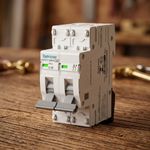 MW232E - Disjuntor IEC, Bipolar (2 Polos), 32A, Curva C, 3kA, Inviole (E89530)