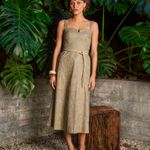 Vestido Bordado Chá Verde