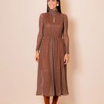 Vestido Tule Fe Tonetti Camelo