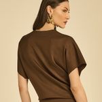 Blusa MC Clio Marrom
