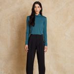 Blusa Ombreira Gola Alta