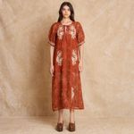 Vestido Bordado Tela