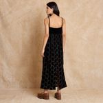Vestido Bordado Folhas