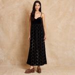 Vestido Bordado Folhas