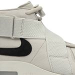 Tênis Nike Air Fear Of God Raid Light Bone