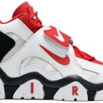 Tênis Nike Air Barrage Mid University Red