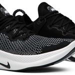 Tênis Nike Joyride Run FK Oreo
