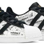 Tênis Adidas Superstar Label Collage