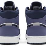 Tênis Air Jordan 1 Mid Sanded Purple