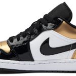 Tênis Air Jordan 1 Low Gold Toe