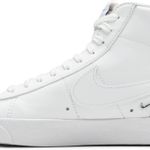 Tênis Nike Blazer Mid 77 SE Sisterhood - White Metallic Silver