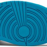 Tênis  Air Jordan 1 Retro High OG UNC