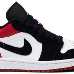 Tênis Air Jordan 1 Low Black Toe
