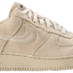 Tênis Nike Stussy x Air Force 1 Low Fossil