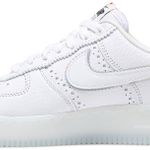 Tênis Nike Air Force 1 Low Be True