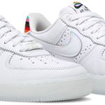 Tênis Nike Air Force 1 Low Be True