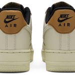 Tênis Nike Air Force 1 '07 LV8 Fossil