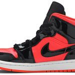 Tênis Air Jordan 1 Mid Hot Punch