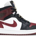 Tênis  Air Jordan 1 Mid SE Gold Pendants