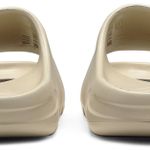 Chinelo Yeezy Slide Bone