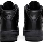 Tênis Nike Air Force 1 Mid Triple Black