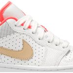 Tênis Air Jordan 1 Low SE White Sesame