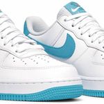 Tênis Nike Space Jam x Air Force 1 07 Low Hare