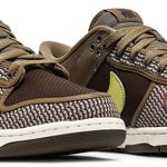 Tênis Nike Undefeated x Dunk Low SP Canteen