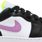 Tênis Air Jordan 1 Low GS White Violet Shock