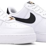 Tênis Nike Air Force 1 '07 Essential White Black