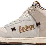 Tênis Nike Bodega x Dunk High Friends & Family