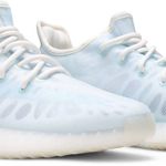 Tênis Adidas Yeezy Boost 350 V2 Mono Ice