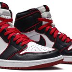 Tênis Air Jordan 1 Retro High OG Bloodline