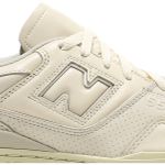 Tênis New Balance AURALEE x 550 Ecru