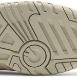 Tênis New Balance AURALEE x 550 Ecru