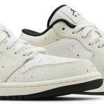 Tênis Air Jordan 1 Low Brushstroke Swoosh - Paint Splatter
