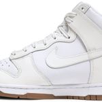 Tênis Nike Dunk High Sail Gum