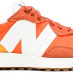 Tênis New Balance 327 Varsity Orange