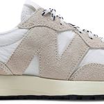 Tênis New Balance 327 Moonbeam