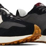 Tênis New Balance 327 Black 