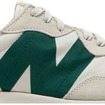 Tênis New Balance 327 Timberwolf Nightwatch Green